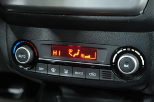 Седан Kia Rio 2016 года, 999000 рублей, Омск