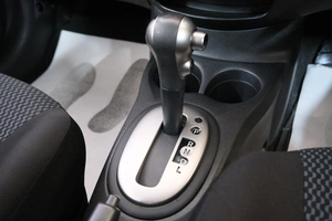 Хетчбэк Nissan Note 2014 года, 849000 рублей, Омск