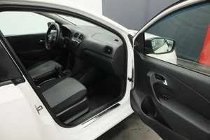 Седан Volkswagen Polo 2012 года, 800000 рублей, Курск