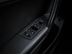 Внедорожник Volkswagen Tiguan 2018 года, 2449000 рублей, Волгоград