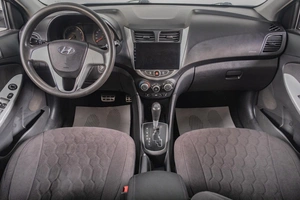Седан Hyundai Solaris 2014 года, 839000 рублей, Томск