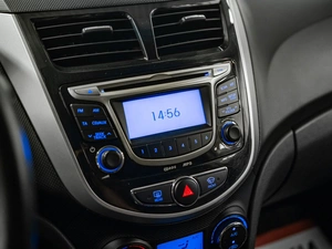 Хетчбэк Hyundai Solaris 2012 года, 950000 рублей, Красноярск