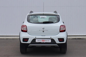Хэтчбек Renault Sandero 2022 года, 1380000 рублей, Брянск