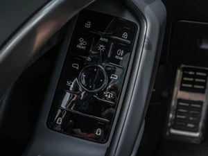 Внедорожник Audi Q5L 2025 года, 6343800 рублей, Ставрополь