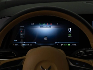 Минивэн Voyah Dream 2023 года, 5987077 рублей, Москва