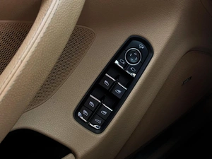 Лифтбек Porsche Panamera 4 2016 года, 3849900 рублей, Казань