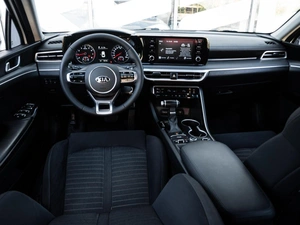 Седан Kia K5 2020 года, 2152500 рублей, Ставрополь