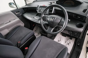 Минивэн Honda Freed 2009 года, 929000 рублей, Красноярск