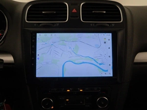 Хетчбэк Volkswagen Golf 2011 года, 727077 рублей, Москва