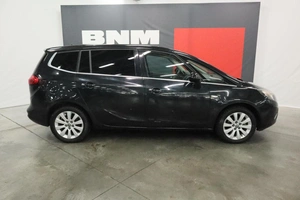 Минивэн Opel Zafira 2013 года, 1000000 рублей, Курск