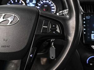 Седан Hyundai Solaris 2014 года, 829000 рублей, Ставрополь