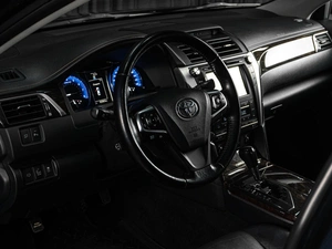 Седан Toyota Camry 2014 года, 2549000 рублей, Тюмень