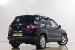Внедорожник Volkswagen Tiguan 2009 года, 1119000 рублей, Новокузнецк