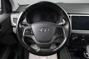 Седан Hyundai Solaris 2017 года, 1299000 рублей, Оренбург