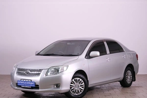 Седан Toyota Corolla Axio 2009 года, 859000 рублей, Омск