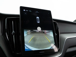 Внедорожник Volvo XC60 2025 года, 6198999 рублей, Москва