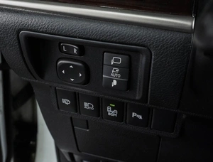 Седан Lexus ES 2013 года, 1799000 рублей, Воронеж