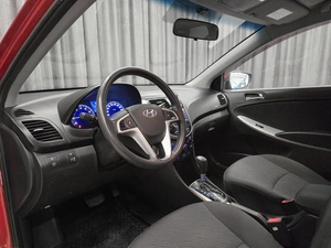 Седан Hyundai Solaris 2012 года, 989000 рублей, Красноярск