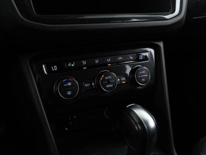 Внедорожник Volkswagen Tiguan 2020 года, 2648055 рублей, Москва