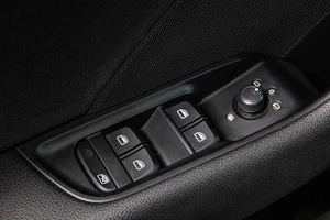 Седан Audi A3 2016 года, 1939000 рублей, Сургут