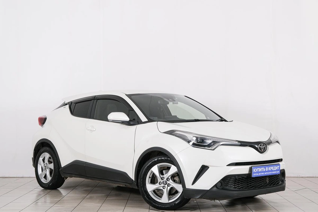 Внедорожник Toyota C-HR 2018 года, 1889000 рублей, Красноярск