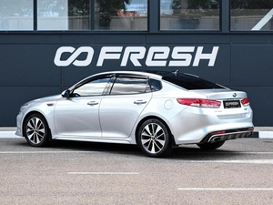 Седан Kia Optima 2016 года, 1899000 рублей, Кирилловка