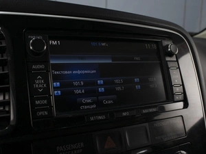 Внедорожник Mitsubishi Outlander 2013 года, 1480000 рублей, Омск