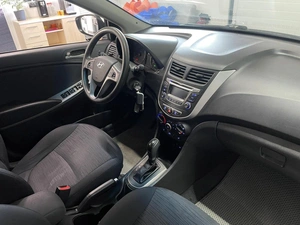 Седан Hyundai Solaris 2014 года, 1100000 рублей, Ярославль