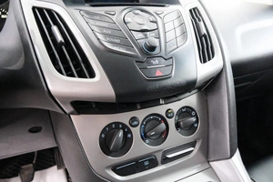 Хетчбэк Ford Focus 2013 года, 829000 рублей, Красноярск