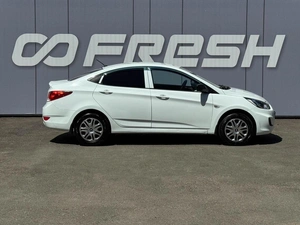 Седан Hyundai Solaris 2013 года, 739000 рублей, Кропоткин
