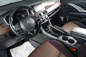 Внедорожник Mitsubishi Xpander Cross 2022 года, 2379000 рублей, Тюмень