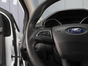 Универсал Ford Focus 2015 года, 1100000 рублей, Омск