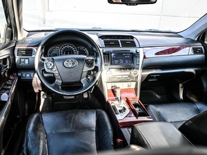 Седан Toyota Camry 2013 года, 1749000 рублей, Кирилловка