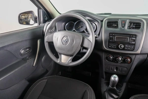 Седан Renault Logan 2016 года, 659000 рублей, Пермь