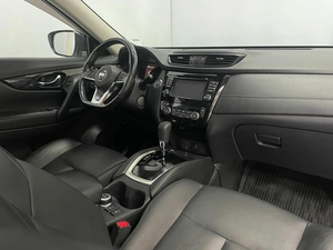 Внедорожник Nissan X-Trail 2019 года, 2350400 рублей, Красноярск