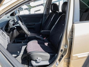 Седан Kia Rio 2011 года, 500000 рублей, Краснодар