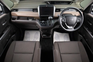 Минивэн Honda Freed 2020 года, 1825000 рублей, Оренбург