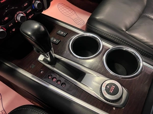 Внедорожник Nissan Pathfinder 2015 года, 1949000 рублей, Красноярск