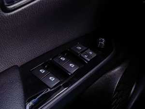 Лифтбек Toyota Prius 2017 года, 2310000 рублей, Краснодар