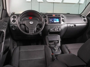 Внедорожник Volkswagen Tiguan 2008 года, 1279000 рублей, Воронеж