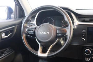 Хетчбэк Kia Rio X 2021 года, 1979000 рублей, Омск