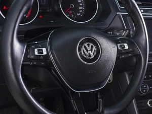 Внедорожник Volkswagen Tiguan 2017 года, 2140000 рублей, Ростов-на-Дону