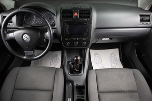 Хетчбэк Volkswagen Golf 2007 года, 469000 рублей, Оренбург