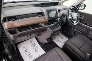 Минивэн Honda Freed 2020 года, 1659000 рублей, Красноярск