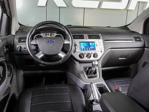 Внедорожник Ford Kuga 2012 года, 1049000 рублей, Воронеж