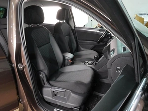 Внедорожник Volkswagen Tiguan 2016 года, 2449000 рублей, Воронеж