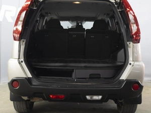 Внедорожник Nissan X-Trail 2011 года, 1275000 рублей, Омск