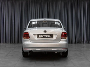 Седан Volkswagen Polo 2015 года, 899000 рублей, Тюмень