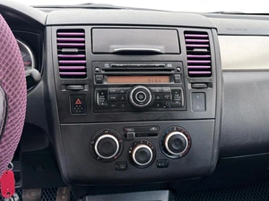 Хетчбэк Nissan Tiida 2011 года, 670000 рублей, Орёл