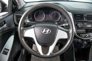Седан Hyundai Solaris 2014 года, 609000 рублей, Пермь